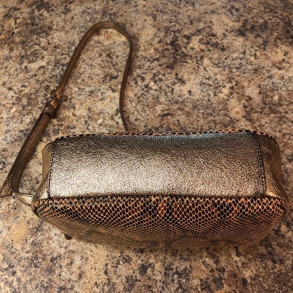 G.I.L.I. Leather Bag - Picture 3 of 6